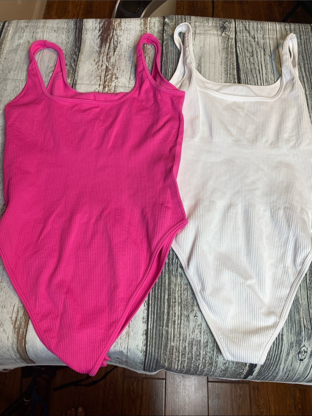 2 OQQ Pack Ribbed One Piece Bodysuits Pink & Cream XL Stretchy